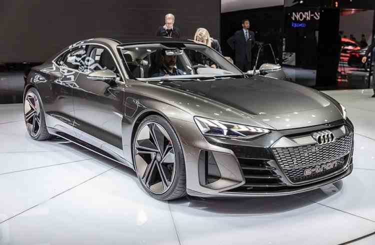 Audi nu va mai produce mașini cu motoare diesel și benzină din 2033 - Din 2026 vor lansa doar mașini electrice