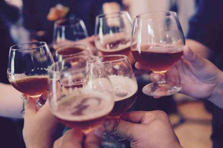 Organizația Mondială a Sănătății cere dublarea impozitelor pe băuturile alcoolice în Europa