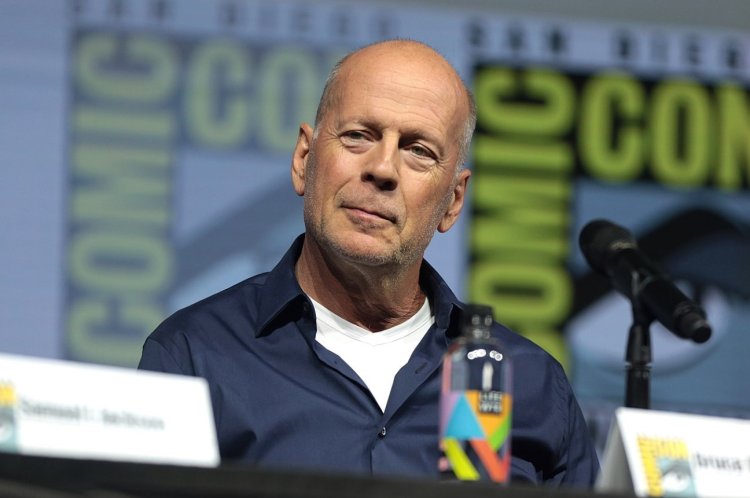 Actorul Bruce Willis se retrage din activitate, după ce a fost diagnosticat cu afazie - Anunțul familiei