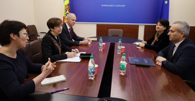 Ministrul Educației și Cercetării Anatolie Topală s-a întâlnit cu ambasadoarea Germaniei în Republica Moldova Margret Uebber