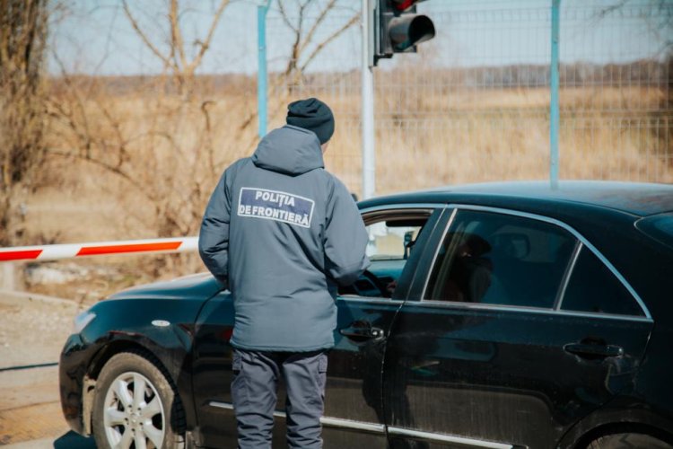 Un șofer din Ucraina, depistat cu permisul de conducere falsificat