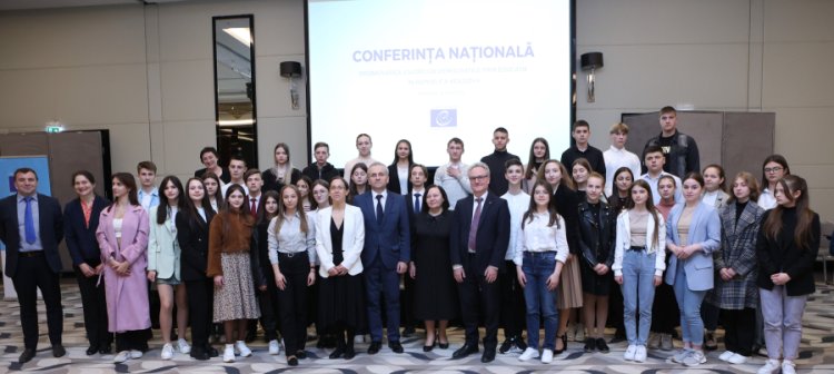 Anatolie Topală: „Investim în democrație și coeziune socială, investim în tineri”
