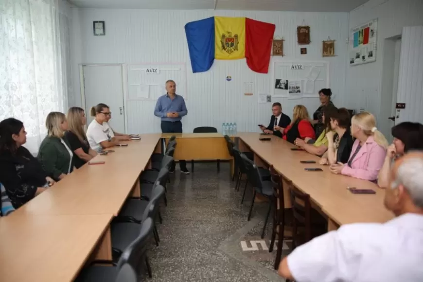 Ministrul Anatolie Topală a vizitat Școala profesională din comuna Alexăndreni, raionul Sîngerei