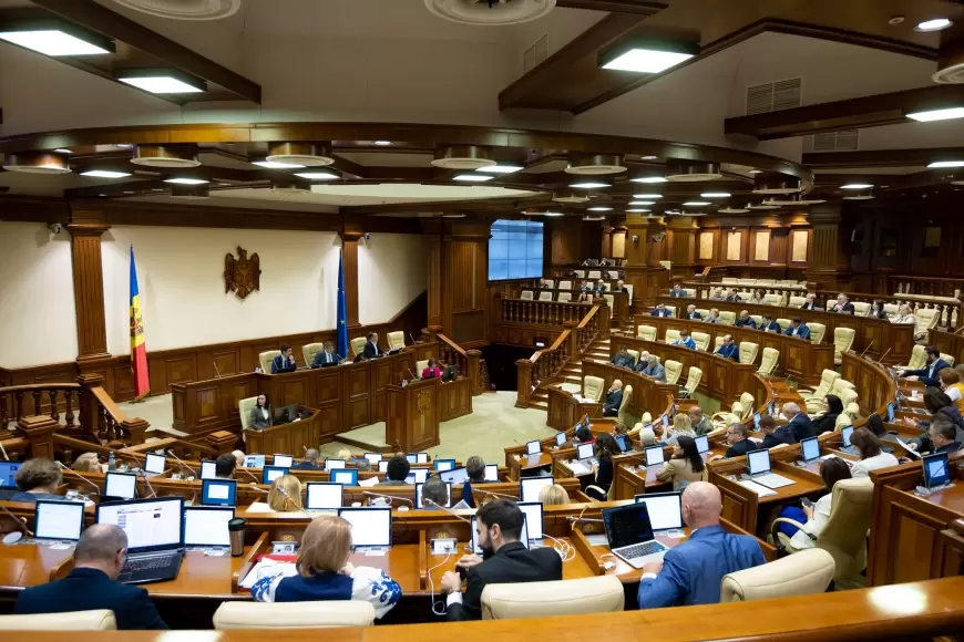 Parlamentul a adoptat o inițiativă legislativă care are scopul de a reduce numărul șomerilor apți de muncă